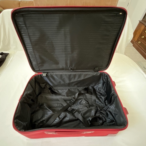 TUMI Alpha Ballistic Nylon 22” Wheeled Carry-on Red - Picture 15 of 16